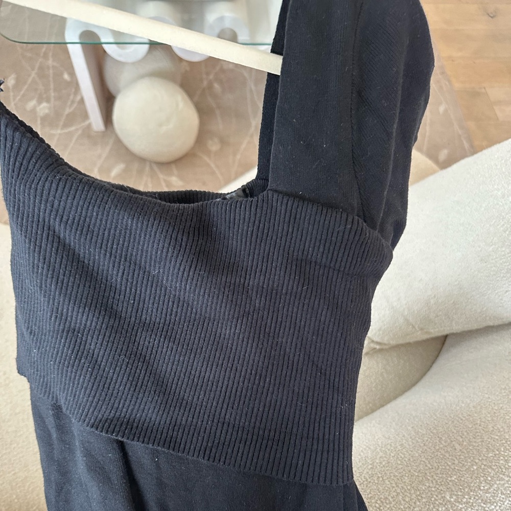 Line and dot slyvie dress in Black - Picture 3 of 5